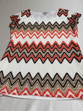 Roz & Ali Sleeveless Zigzag Top — White, Orange & Brown